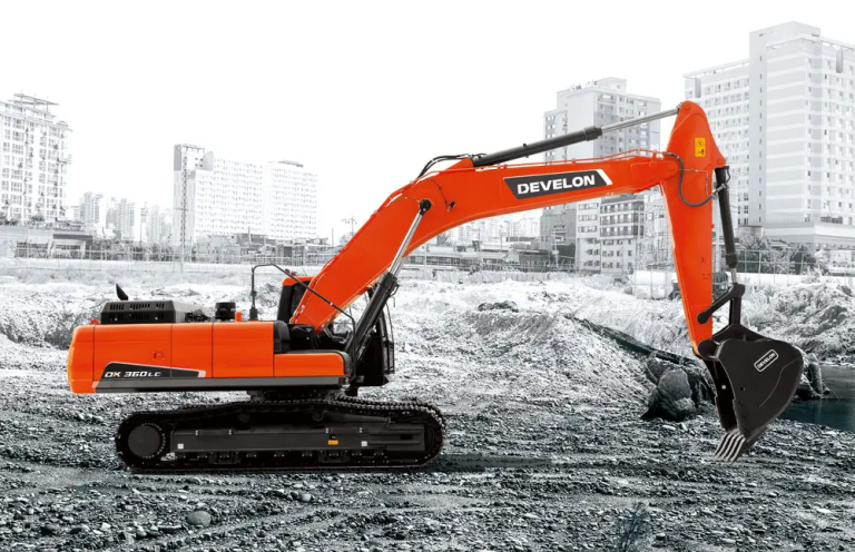 Develon DX360LCA excavator, excavator export
